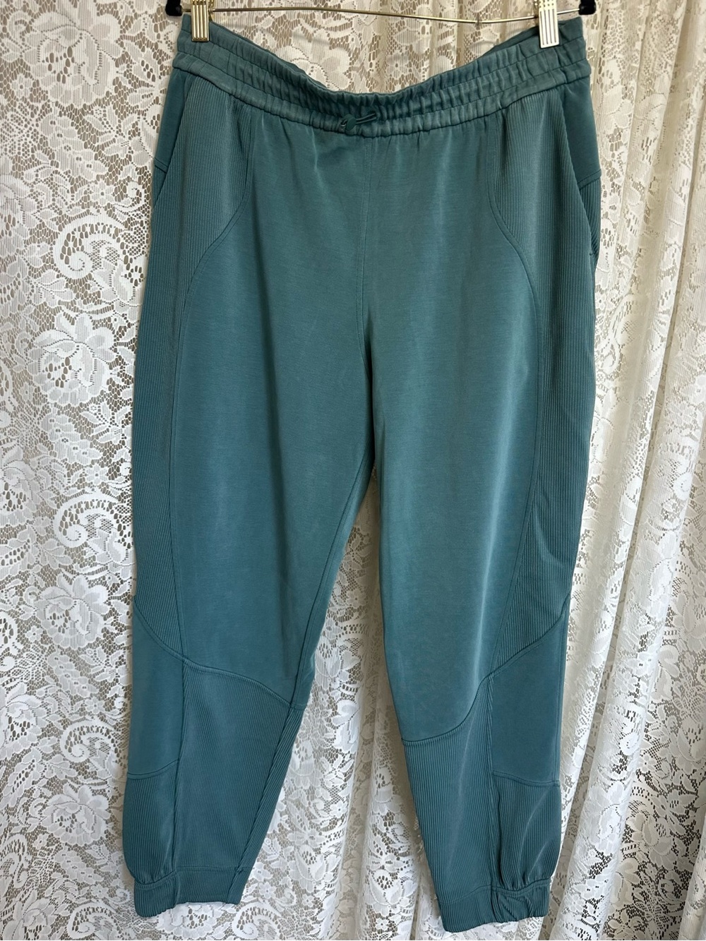 Lululemon Brushed Green Softstreme Ribbed High Rise Jogger